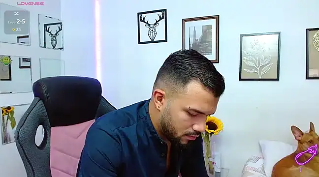 Snapshot of mathew_vidal1 chatting on February 2025 10:42:01 PM mathew vidal1 online show from February 2025 10:42:01 PM