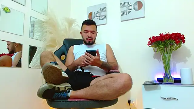 Snapshot of mathew_vidal1 chatting on October 2025 10:20:02 PM mathew vidal1 online show from October 2025 10:20:02 PM