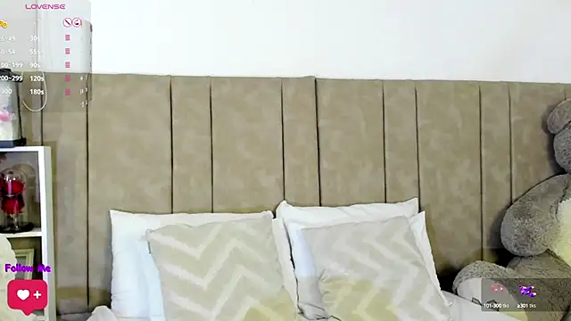 Isabellacharm online show from February 2025 07:17:02 PM