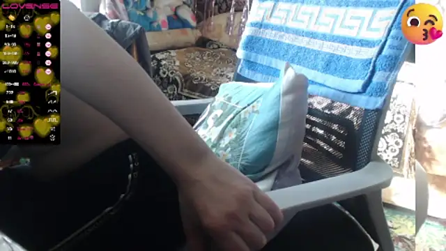 Snapshot of sweetbbabe chatting on February 2025 09:56:02 AM sweetbbabe online show from February 2025 09:56:02 AM