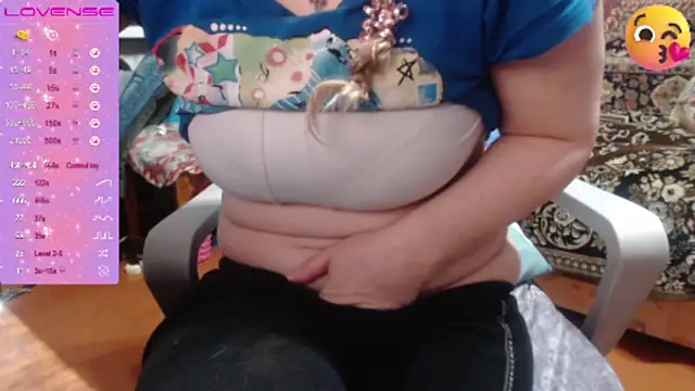 Snapshot of sweetbbabe chatting on October 2025 02:18:02 PM sweetbbabe online show from October 2025 02:18:02 PM