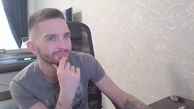 Marselle Laker online show from February 2025 12:59:01 PM