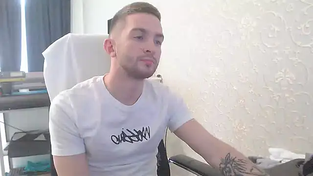 Marselle Laker online show from February 2025 09:48:01 AM