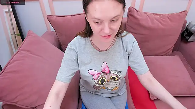 Snapshot of JannaVerdi_ chatting on September 2025 06:27:02 AM JannaVerdi online show from September 2025 06:27:02 AM