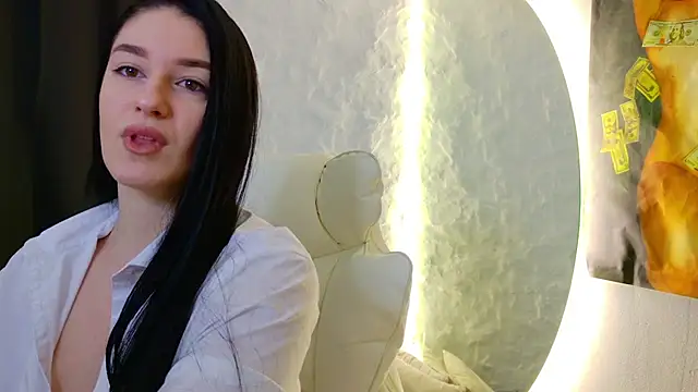 Snapshot of moniqque chatting on October 2025 04:46:02 AM moniqque online show from October 2025 04:46:02 AM