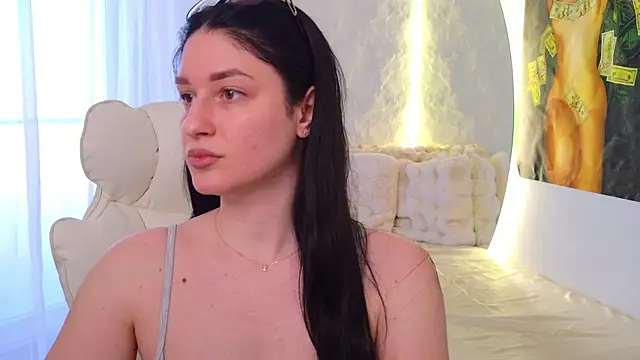 Snapshot of moniqque chatting on April 2026 02:18:02 PM moniqque online show from April 2026 02:18:02 PM