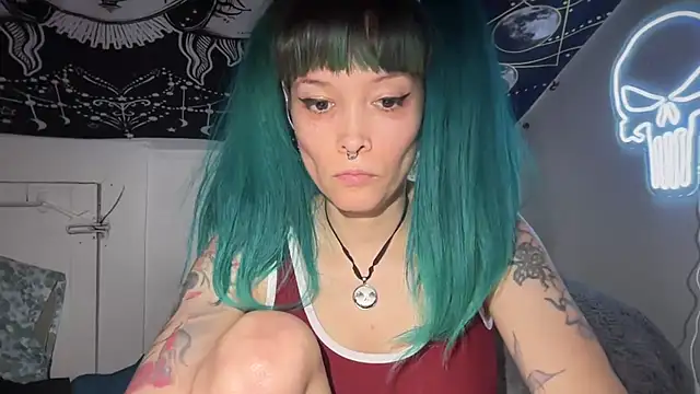 Snapshot of FRRANNKIE chatting on December 2024 07:27:02 PM FRRANNKIE online show from December 2024 07:27:02 PM