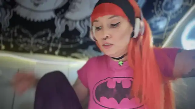 Snapshot of FRRANNKIE chatting on September 2025 03:19:02 AM FRRANNKIE online show from September 2025 03:19:02 AM