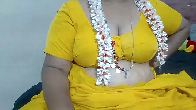 Snapshot of archanatelugu9 chatting on March 2026 04:40:01 AM archanatelugu9 online show from March 2026 04:40:01 AM