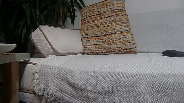 reslerkek31 online show from November 2025 08:35:02 PM