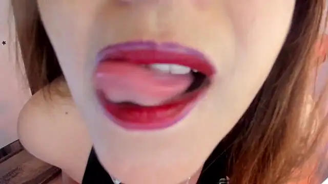 Snapshot of Ivette_Shaira chatting on December 2025 11:36:02 AM Ivette Shaira online show from December 2025 11:36:02 AM