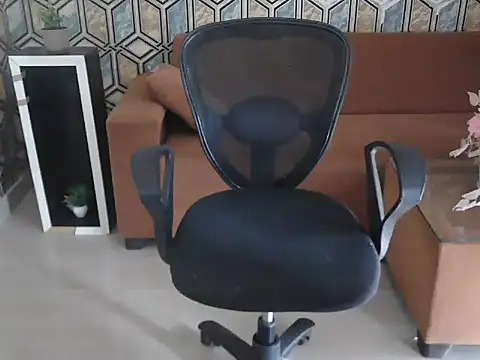 Snapshot of shivi_moto chatting on September 2025 05:39:02 AM shivi moto online show from September 2025 05:39:02 AM