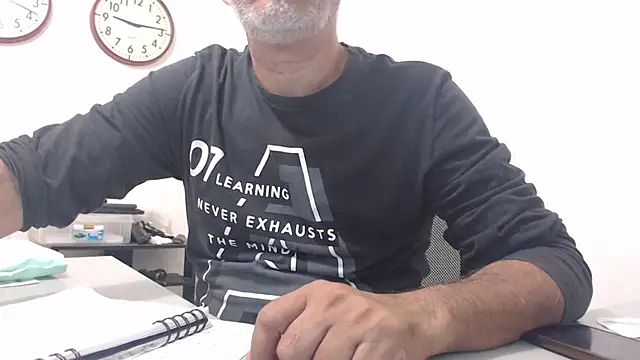 Snapshot of cenizo10124 chatting on December 2024 02:13:02 PM cenizo10124 online show from December 2024 02:13:02 PM