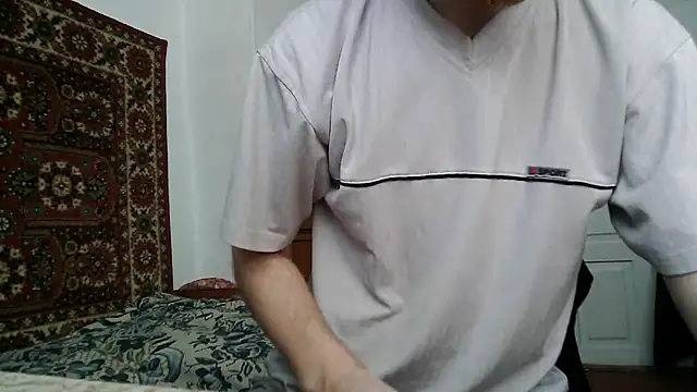 Snapshot of FillipsonDon chatting on May 2026 12:00:01 PM FillipsonDon online show from May 2026 12:00:01 PM
