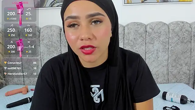 Snapshot of abby_gibson chatting on March 2025 09:48:01 PM abby gibson online show from March 2025 09:48:01 PM