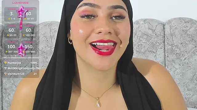 Snapshot of abby_gibson chatting on March 2025 09:46:02 PM abby gibson online show from March 2025 09:46:02 PM