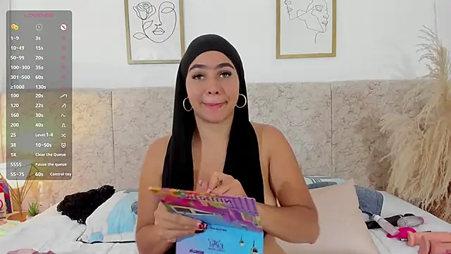 Snapshot of abby_gibson chatting on October 2025 06:52:02 PM abby gibson online show from October 2025 06:52:02 PM