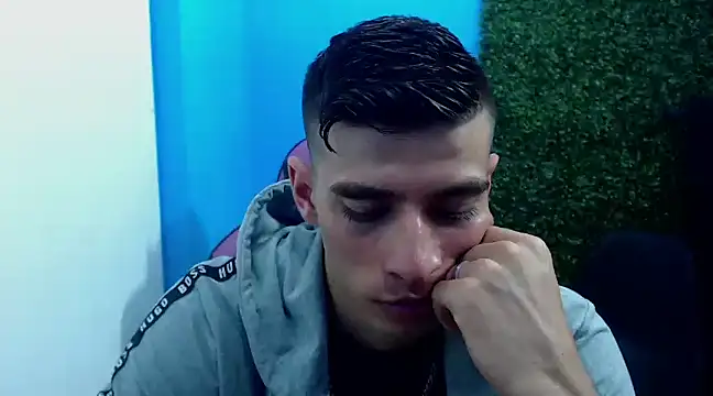 Snapshot of DEIBY_BABY chatting on December 2024 06:15:01 PM DEIBY BABY online show from December 2024 06:15:01 PM