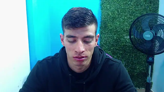 Snapshot of DEIBY_BABY chatting on January 2025 02:27:02 AM DEIBY BABY online show from January 2025 02:27:02 AM