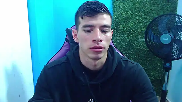 Snapshot of DEIBY_BABY chatting on January 2025 11:45:02 PM DEIBY BABY online show from January 2025 11:45:02 PM