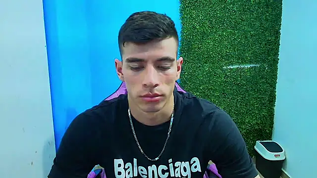 Snapshot of DEIBY_BABY chatting on January 2025 12:57:01 AM DEIBY BABY online show from January 2025 12:57:01 AM