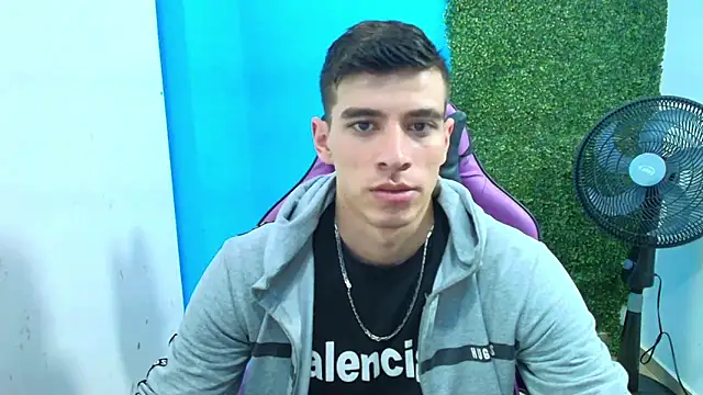 Snapshot of DEIBY_BABY chatting on February 2025 09:48:01 PM DEIBY BABY online show from February 2025 09:48:01 PM