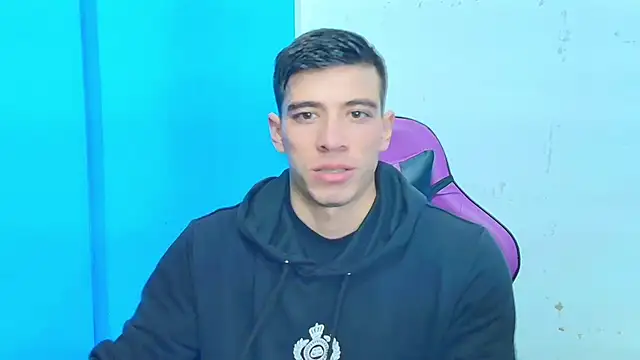 Snapshot of DEIBY_BABY chatting on February 2025 10:42:02 PM DEIBY BABY online show from February 2025 10:42:02 PM