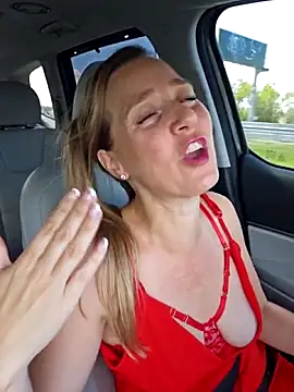 Snapshot of SkyelarSommer chatting on March 2026 04:55:02 PM SkyelarSommer online show from March 2026 04:55:02 PM