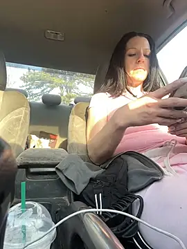 Snapshot of DominiqueX0 chatting on January 2025 08:02:02 PM DominiqueX0 online show from January 2025 08:02:02 PM