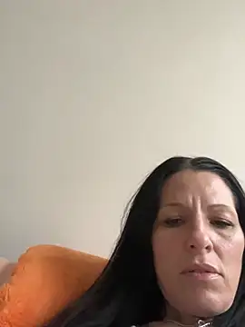 Snapshot of DominiqueX0 chatting on February 2025 07:27:02 PM DominiqueX0 online show from February 2025 07:27:02 PM