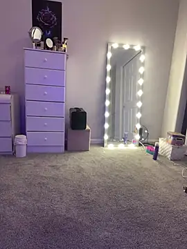 Snapshot of DominiqueX0 chatting on March 2025 03:31:02 PM DominiqueX0 online show from March 2025 03:31:02 PM