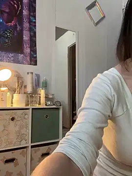 Snapshot of DominiqueX0 chatting on March 2026 12:41:01 PM DominiqueX0 online show from March 2026 12:41:01 PM