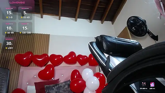 victoria  milf  online show from February 2025 07:54:02 PM