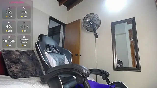 victoria  milf  online show from March 2025 01:43:02 AM