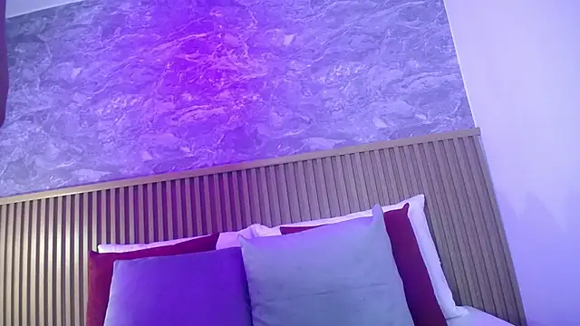 victoria  milf  online show from September 2025 09:48:01 PM