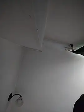 Snapshot of LissaThompsom chatting on February 2026 03:08:02 PM LissaThompsom online show from February 2026 03:08:02 PM