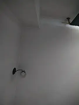 Snapshot of LissaThompsom chatting on February 2026 01:07:01 PM LissaThompsom online show from February 2026 01:07:01 PM