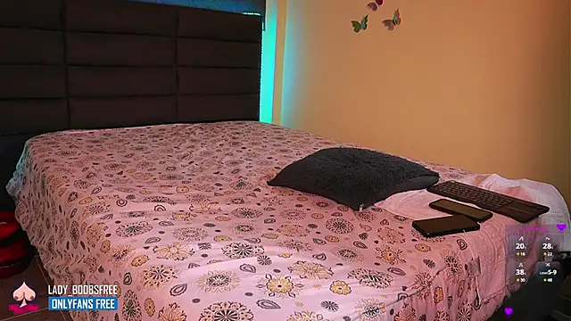 kathieandpovcock1 online show from March 2025 08:04:01 PM