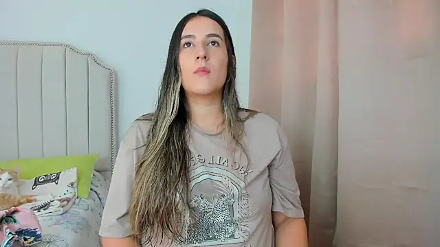 Snapshot of Hanna86 chatting on October 2025 03:46:01 PM Hanna86 online show from October 2025 03:46:01 PM