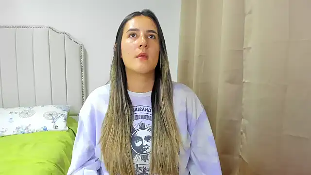 Snapshot of Hanna86 chatting on November 2025 11:38:02 PM Hanna86 online show from November 2025 11:38:02 PM