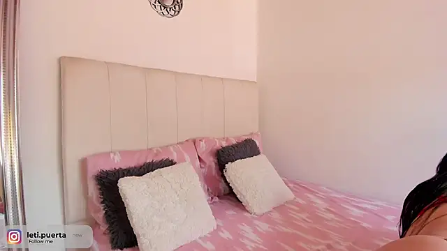 leticiapuerta9 online show from February 2025 08:47:01 PM