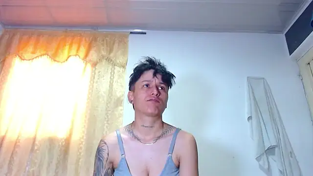 Snapshot of Tamarahryan chatting on January 2025 02:07:01 PM Tamarahryan online show from January 2025 02:07:01 PM