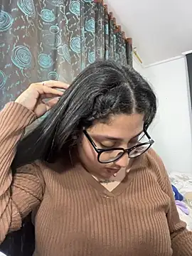 croftsmila online show from February 2026 11:05:02 PM