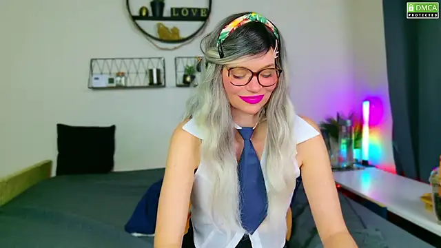 Snapshot of Kittychatte chatting on December 2024 08:40:01 PM Kittychatte online show from December 2024 08:40:01 PM