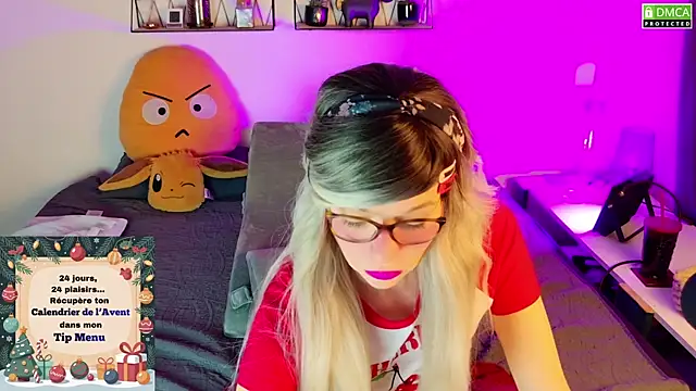 Kittychatte online show from November 2025 08:54:02 PM