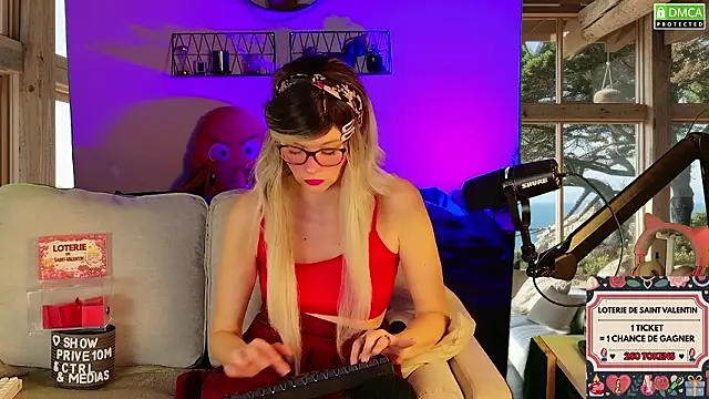 Kittychatte online show from March 2026 09:21:01 PM