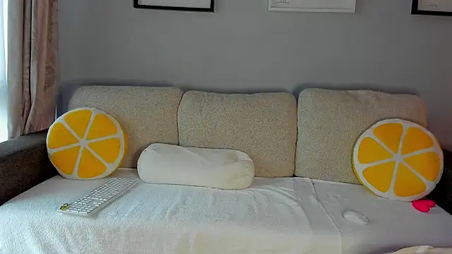 Snapshot of bellahot77 chatting on October 2025 08:33:01 AM bellahot77 online show from October 2025 08:33:01 AM