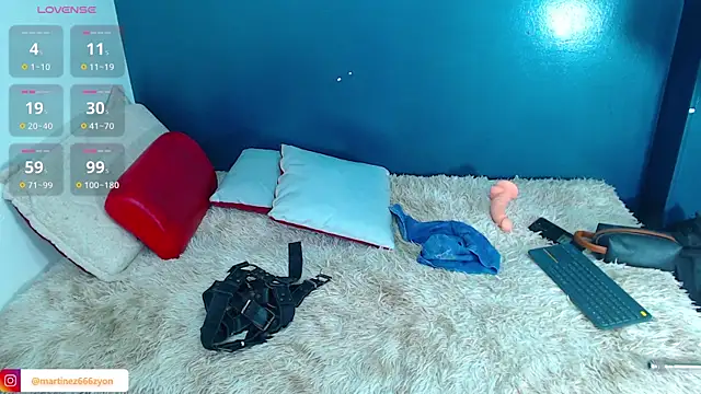 Snapshot of _liam_harpers_ chatting on February 2025 02:34:01 PM liam harpers online show from February 2025 02:34:01 PM