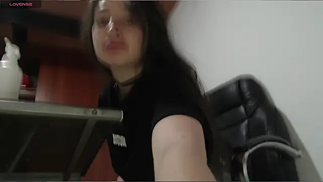 abby taylor online show from September 2025 11:48:01 AM