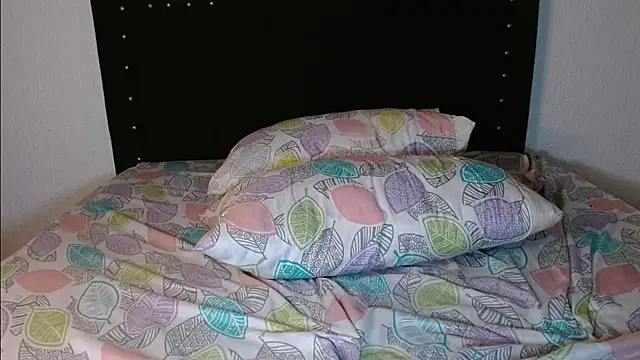 Snapshot of bear_97s chatting on December 2024 04:06:01 PM bear 97s online show from December 2024 04:06:01 PM